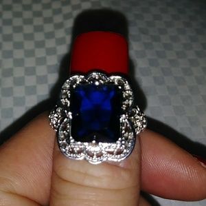 Blue sapphire color stone with hearts ring silver
